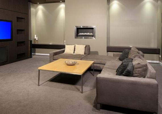 DIY-Ideoita kotiteatterihuoneen sisustukseen